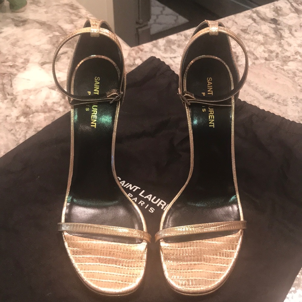😍BRAND NEW-Saint Laurent Gold Open Toe Heels - Picture 6 of 7